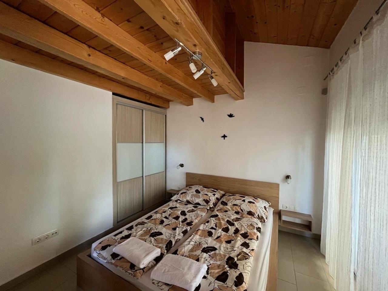 City Apartman Haz バラトンレッレ エクステリア 写真