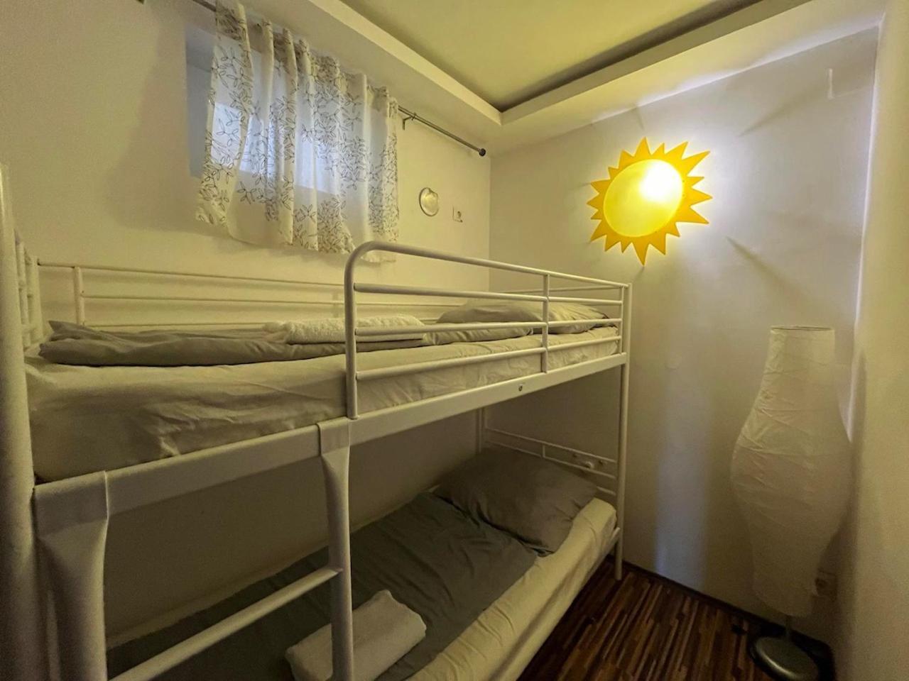 City Apartman Haz バラトンレッレ エクステリア 写真