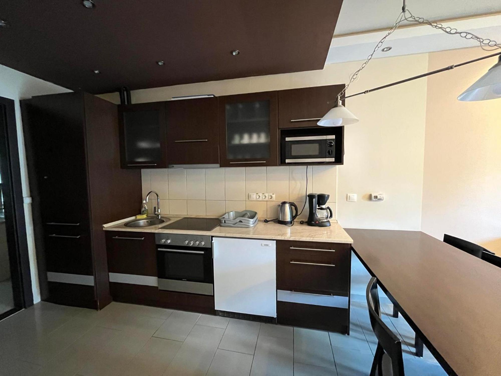 City Apartman Haz バラトンレッレ エクステリア 写真