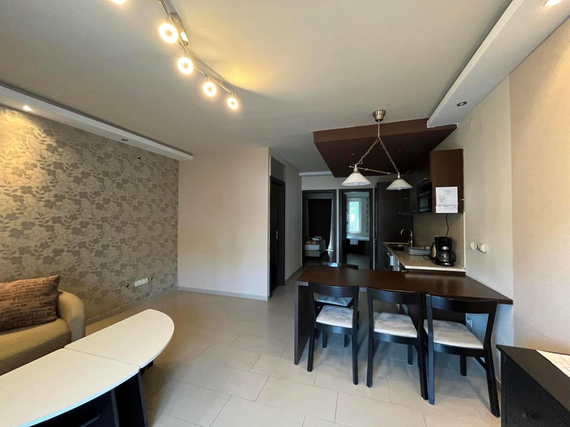 City Apartman Haz バラトンレッレ エクステリア 写真